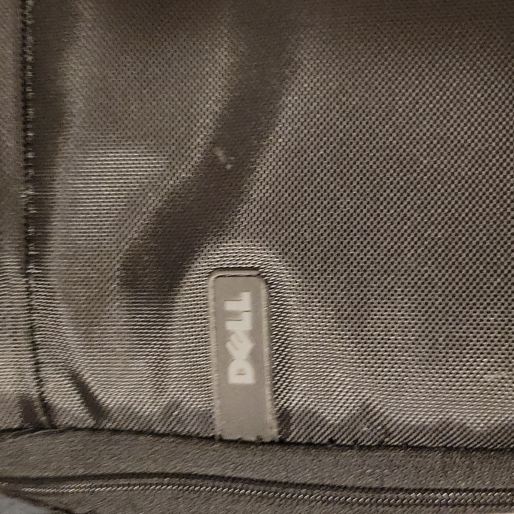 Dell Laptop case - Picture 2 of 5